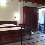 εν φενεώ Μεσινό